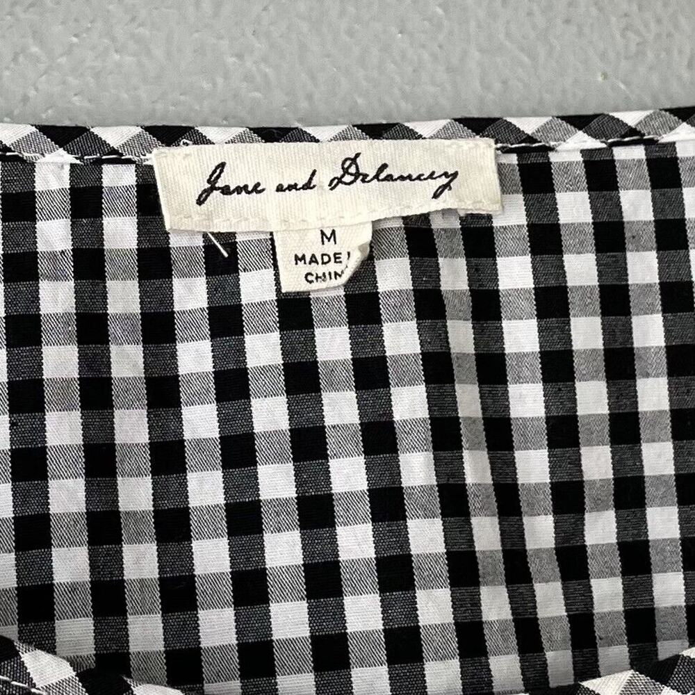🌸 3/$15 Jane and Delancey Black and White Gingham Blouse - Picture 4 of 7